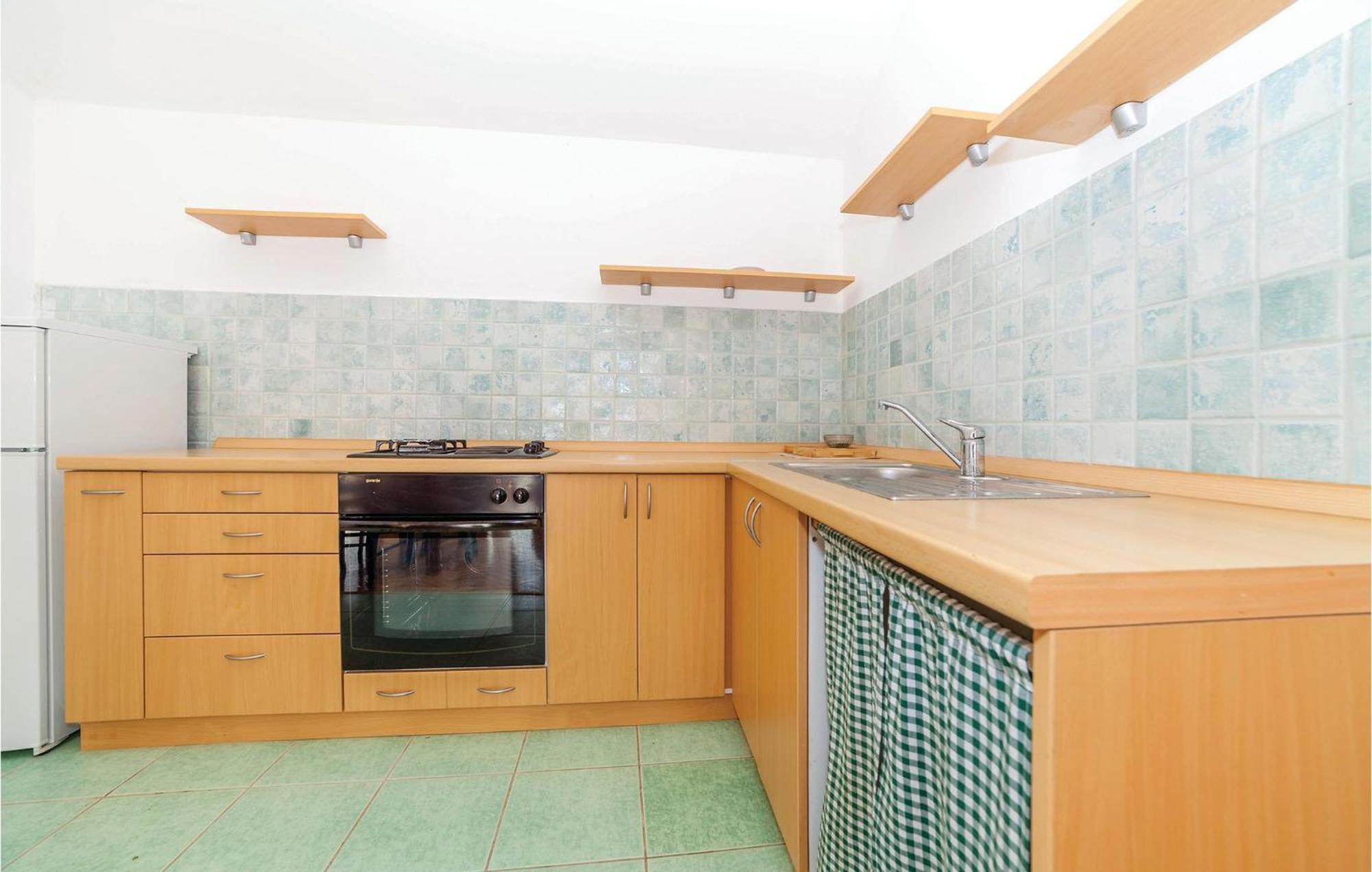 7 Bedroom Pet Friendly Home In Crni Kal Crni Kal  Ngoại thất bức ảnh