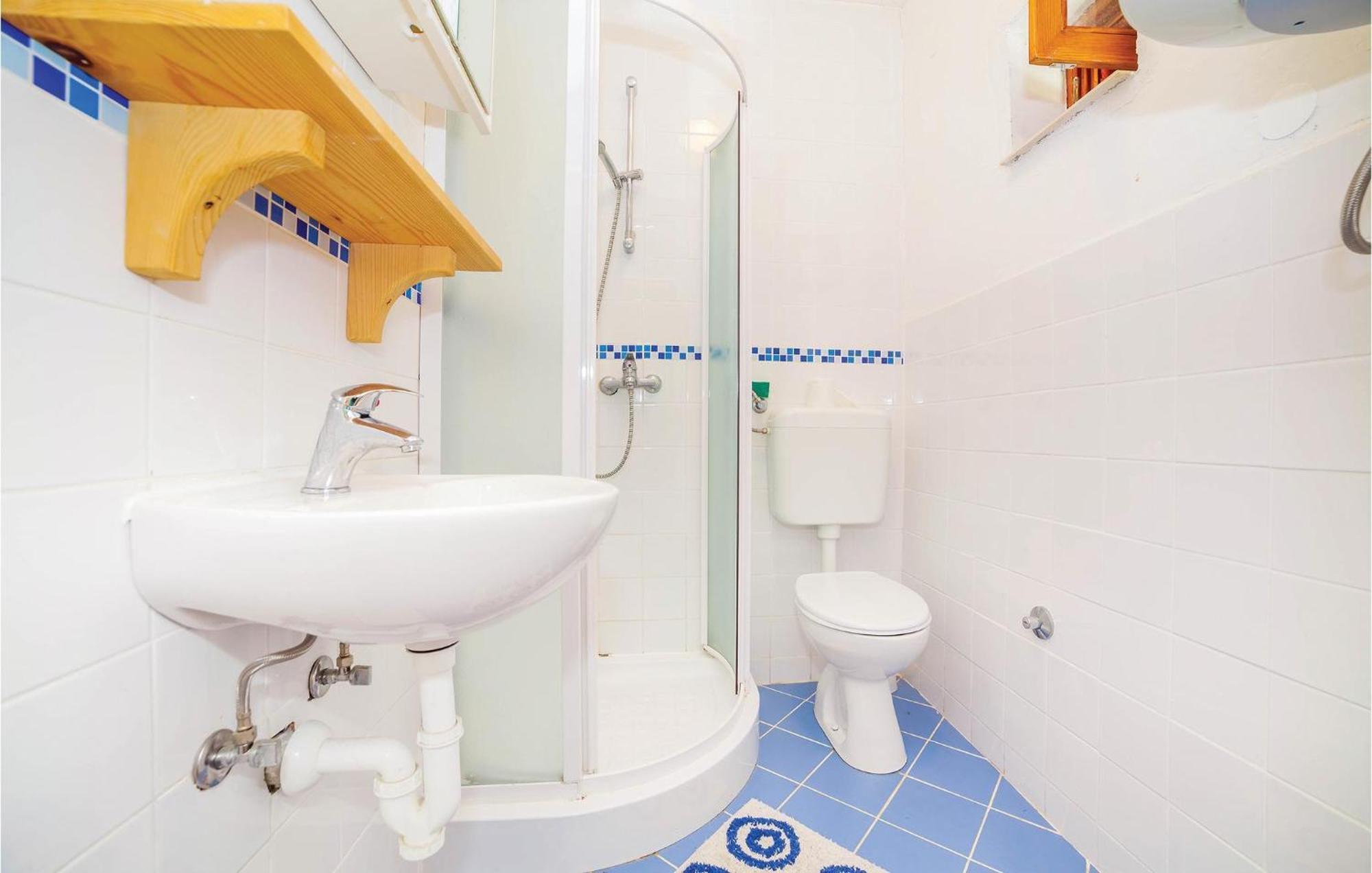 7 Bedroom Pet Friendly Home In Crni Kal Crni Kal  Ngoại thất bức ảnh